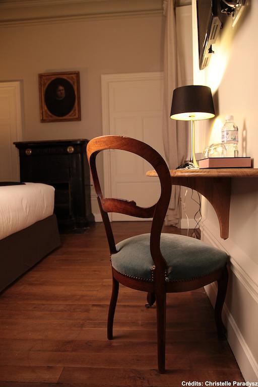 Hotel Le Gentleman La Fleche Room photo